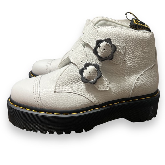Dr. Martens Shoes - Doc Dr Martens Women's Devon Flower Buckle Platform Boots Sz 10 White Learther